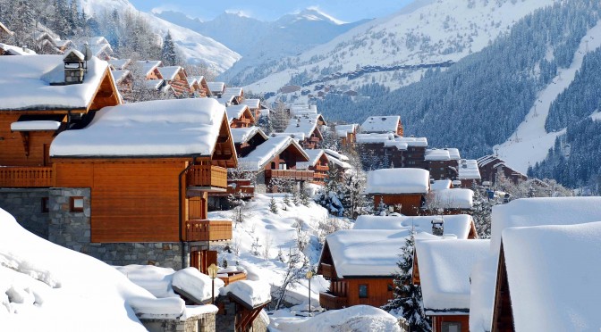 British Teen Dies in Ski Crash in French Alps