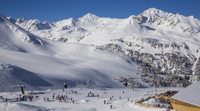 Avalanche Kills 5 French Military Training in the Alps