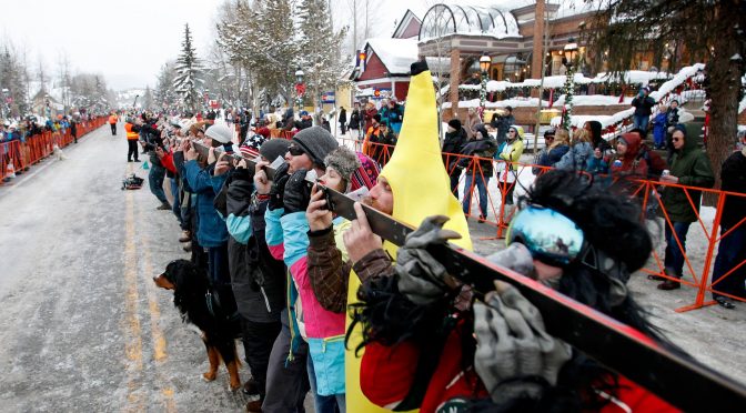 Bottoms up! (photo: GoBreck)