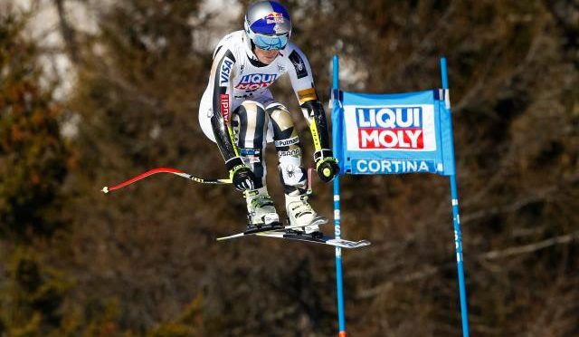 Lindsey Vonn skis to 12th in Cortina on Sunday. (photo: Getty Images/Agence Zoom-Christophe Pallot via USSA)