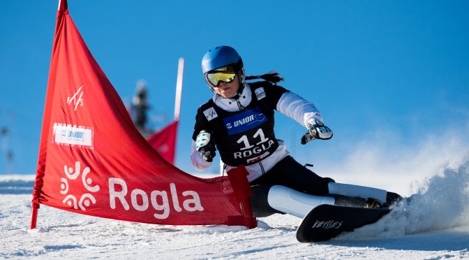 World Cup PGS leader Alena Zavarzina of Russia. (file photo: Miha Matavz/FIS)