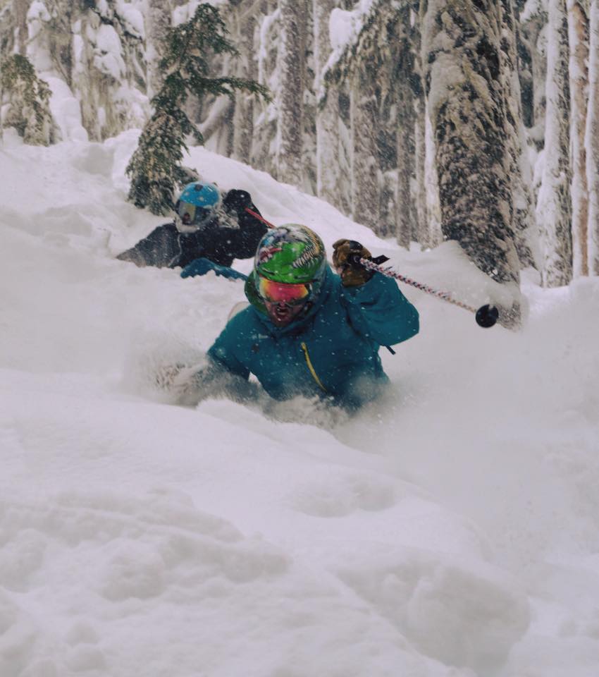 Avalanche Closes White Pass Ski Area | First Tracks!! Online Ski Magazine